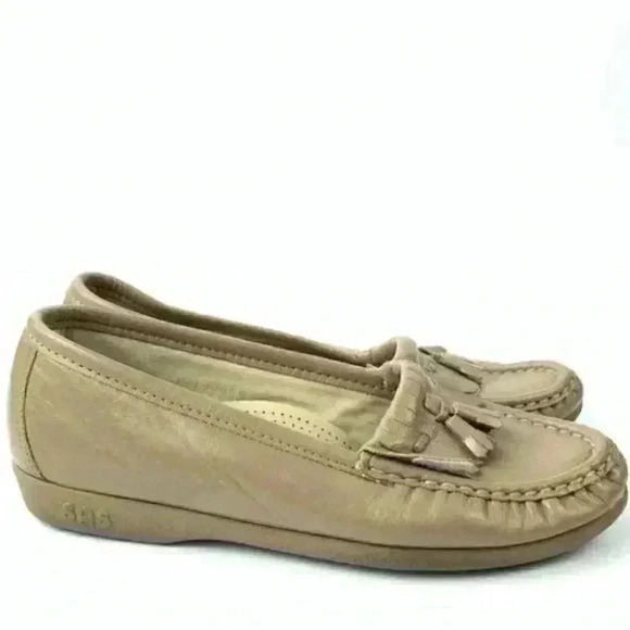 SAS woman’s flats size 4 M taupe leather tassel - Picture 1 of 8